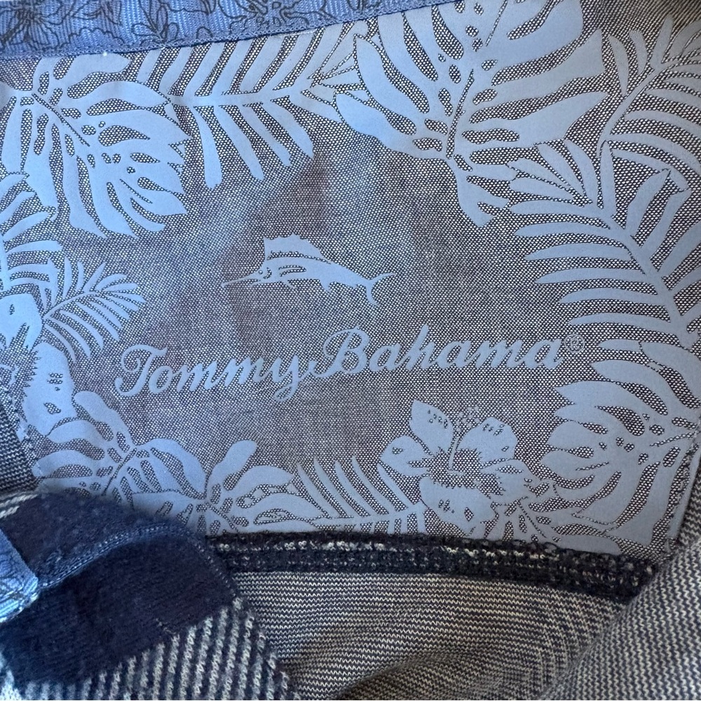 Tommy Bahama Blue Gray Plaid Flannel Style Button Front Shirt Stretch Men’s‎ L - Picture 6 of 8